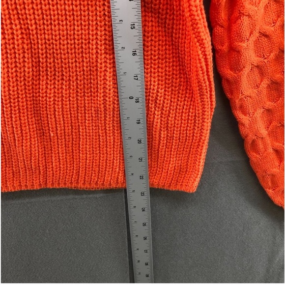 🍊Citrus long sleeve sweater! Sz L/XL - Picture 9 of 9
